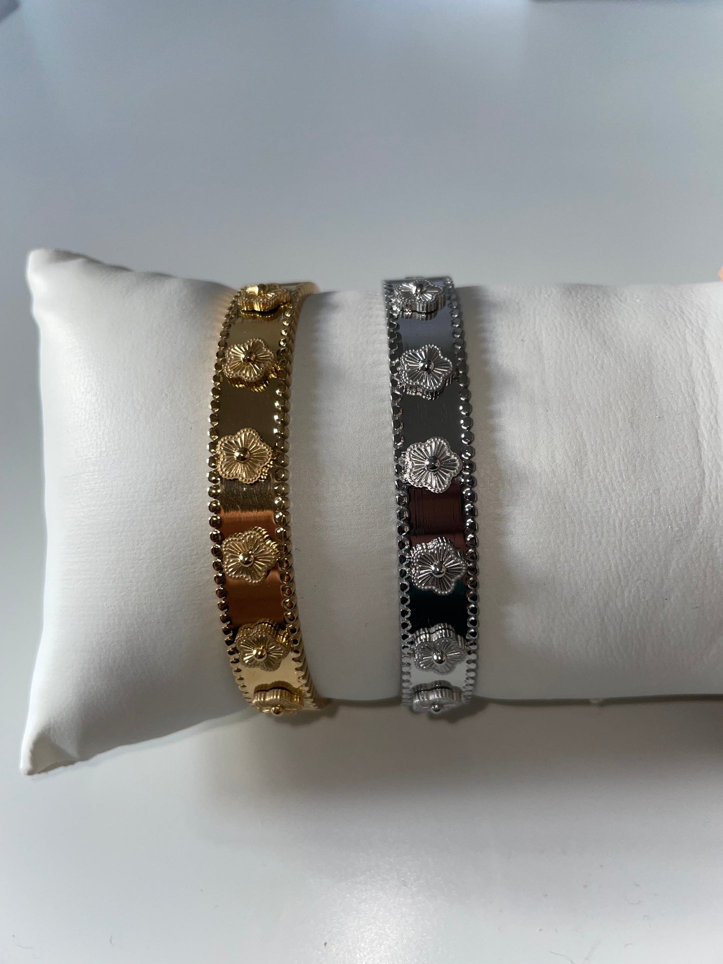 Amira Bangle