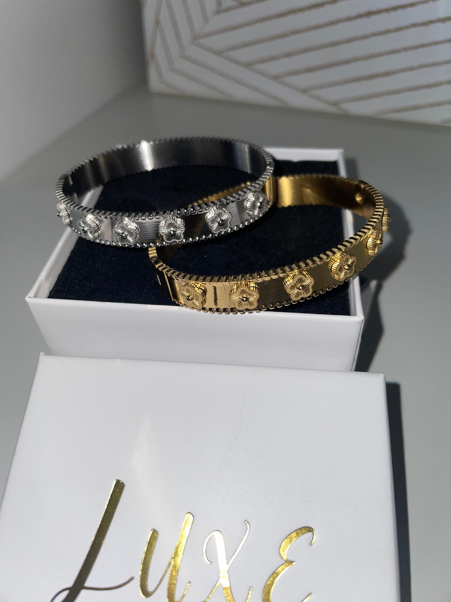 Amira Bangle